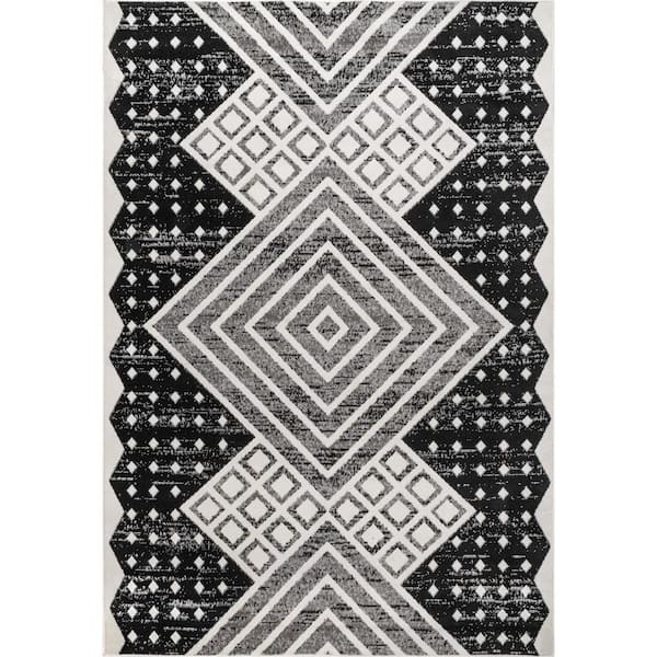 nuLOOM Patty Grey 7 ft. 10 in. x 10 ft. Modern Diamonds Indoor Area Rug