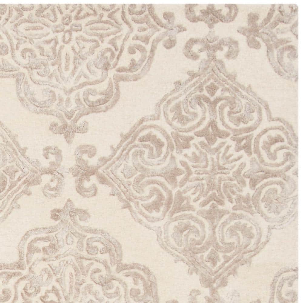 Elegant Ivory & Beige Hand-Tufted Wool Area Rug 8' x 10'