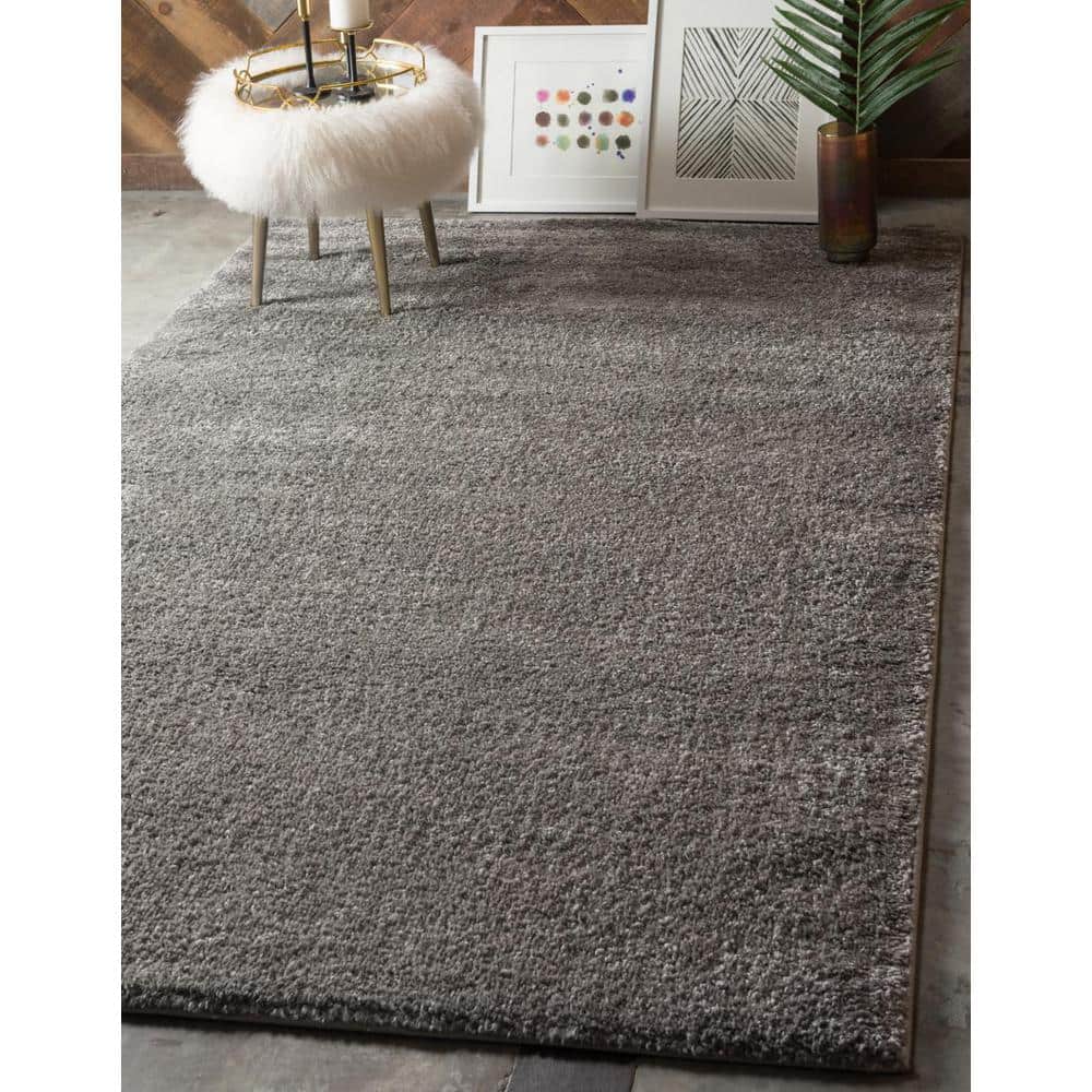 Sleek Gray Rectangular Easy-Care Synthetic Rug - 10' x 13'