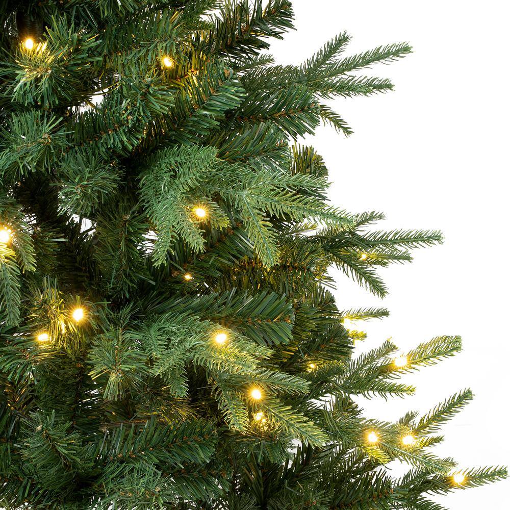 4.5 ft Green Duxbury Tree with Warm White LED Lights