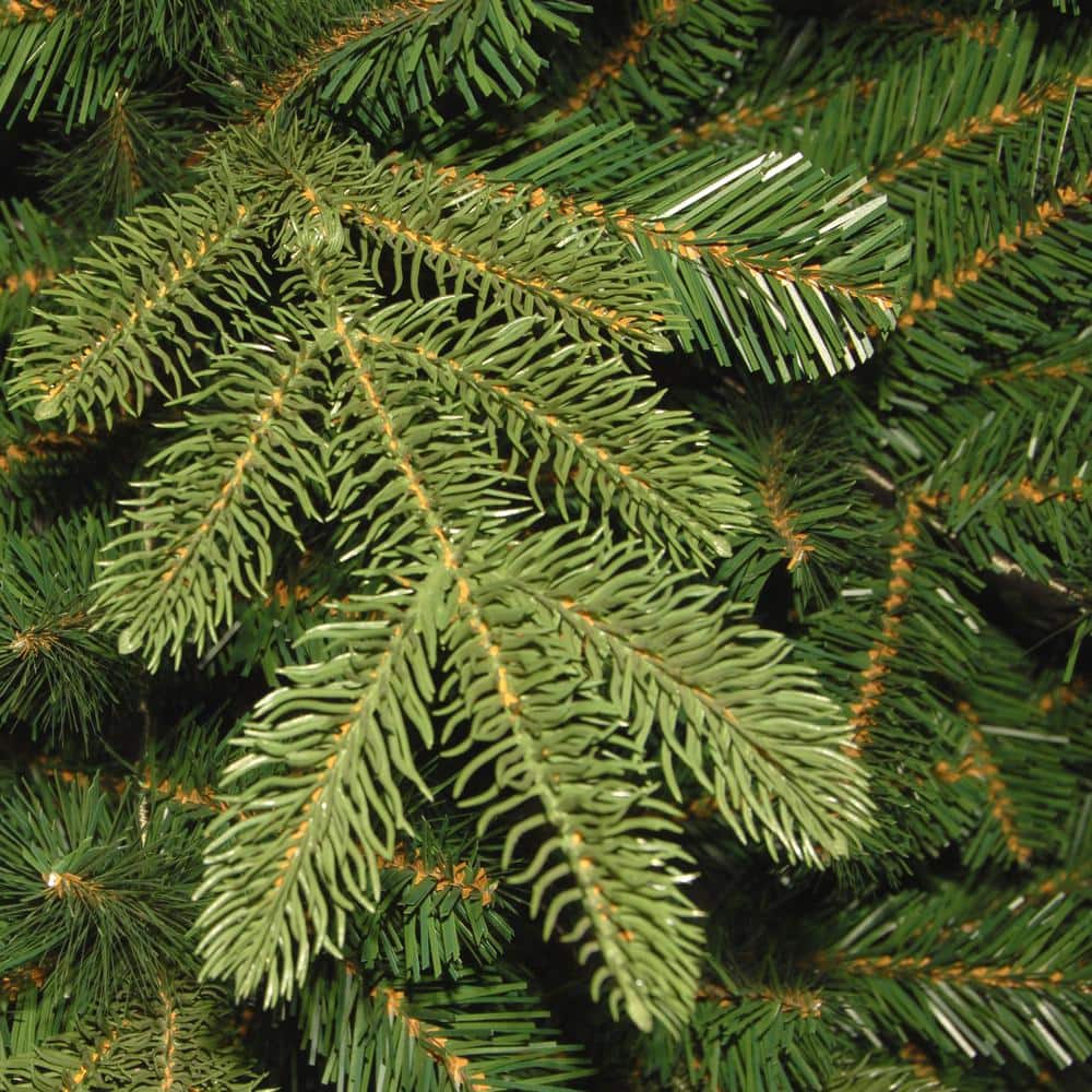 7.5 ft Green Norwegian Spruce Artificial Christmas Tree