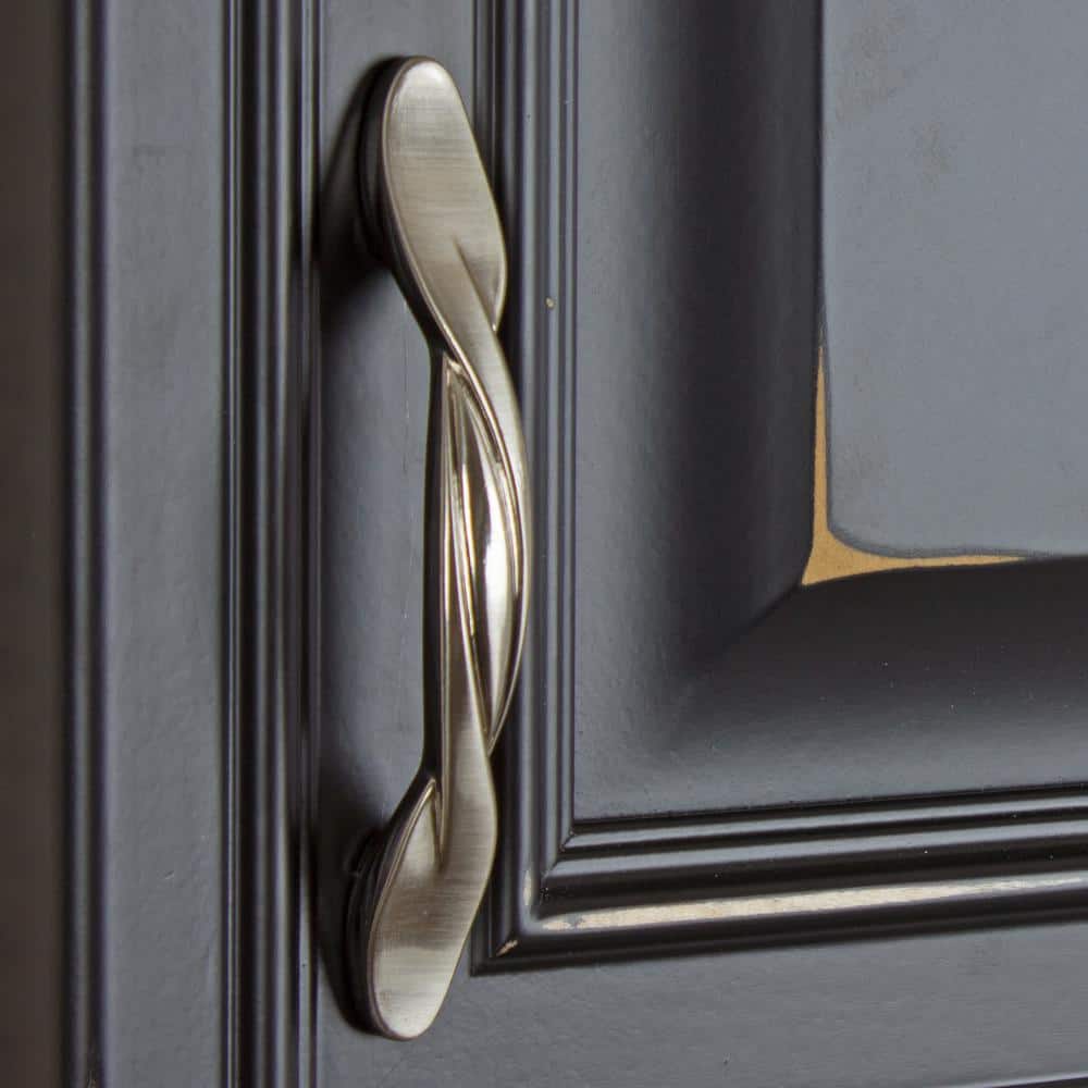 Satin Nickel 6" Traditional Cabinet Bar Pull with Mounting Hardware
