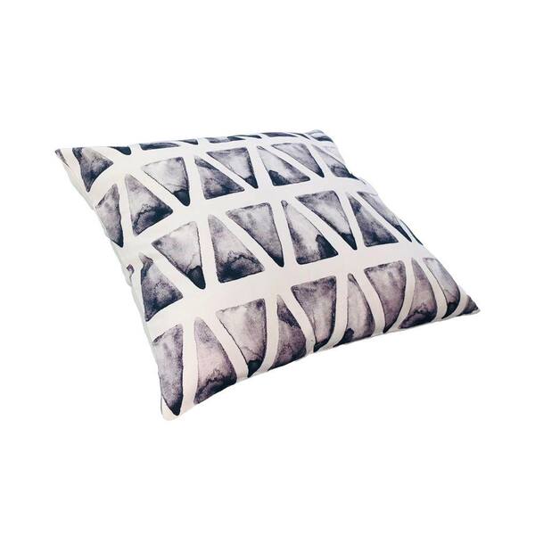 https://images.thdstatic.com/productImages/9705b792-f1f2-45a7-92b5-7da7db264b49/svn/the-urban-port-throw-pillows-upt-266366-e1_600.jpg