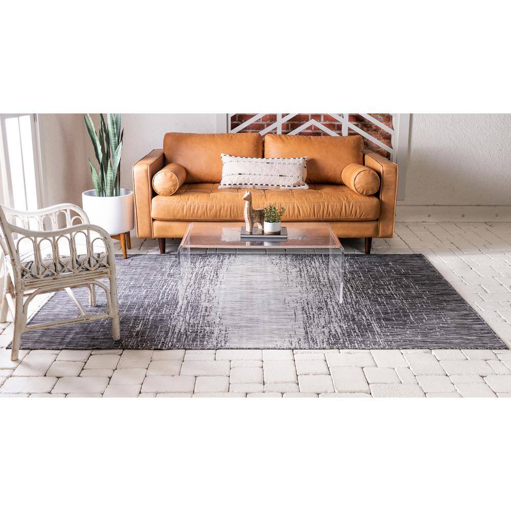 Charcoal Gray Abstract Synthetic 9' x 12' Washable Outdoor Rug