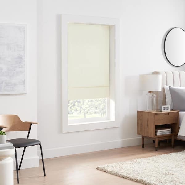 Kylie Ivory Solid Polyester 27 in. W x 64 in. L 100% Blackout Single Cordless Roman Shade