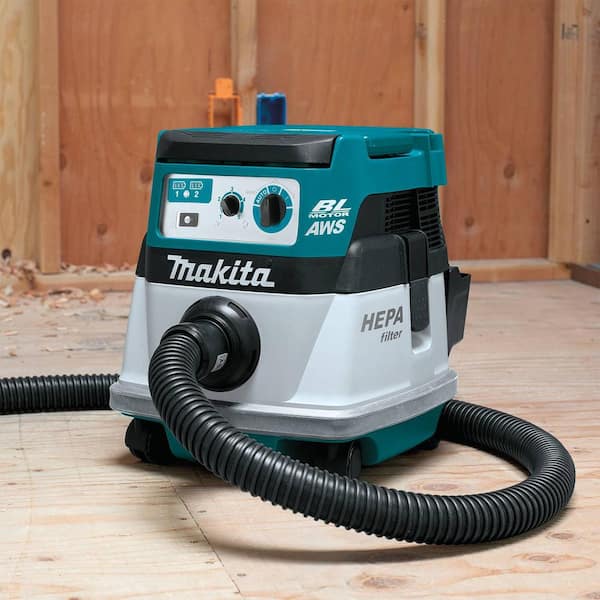 Makita 18V X2 LXT (36V) Brushless Cordless 2.1 Gal. HEPA Filter