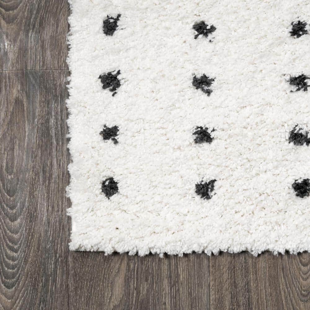 Reversible Black Geometric Shag Area Rug - Easy Care 5x8