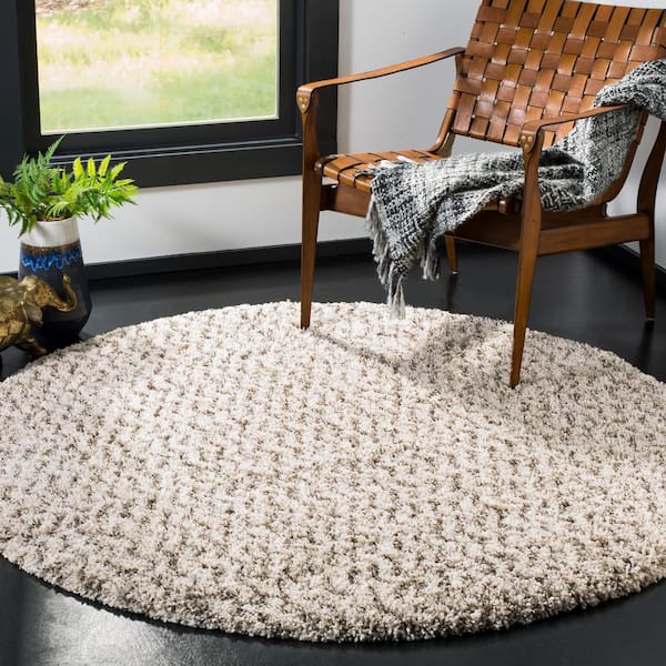 Hudson Shag Ivory/Gray 5 ft. x 5 ft. Round Striped Chevron Geometric Area Rug