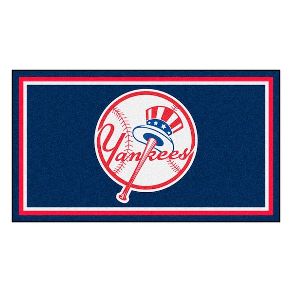 FANMATS New York Yankees Navy 3 ft. x 5 ft. Plush Area Rug