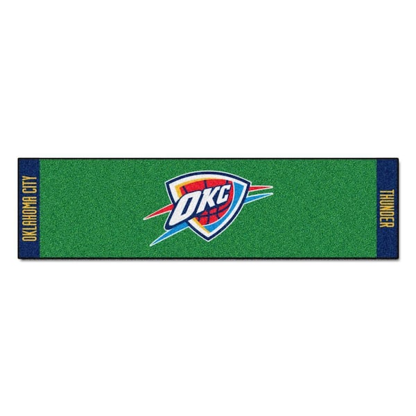 FANMATS NBA Oklahoma City Thunder 1 ft. 6 in. x 6 ft. Indoor 1-Hole Golf Practice Putting Green