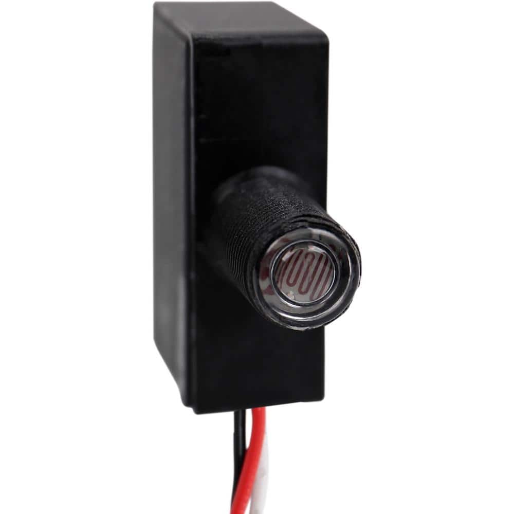 Black 500W 120V Dusk to Dawn Mini Button Photocontrol