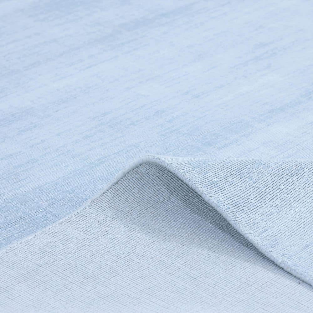 Elegant Hand-Loomed Viscose 8'x10' Light Blue Area Rug