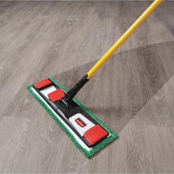 https://images.thdstatic.com/productImages/97749a9b-bfb5-406d-b933-c2205f66130e/svn/rubbermaid-commercial-products-flat-mops-2132422-fa_600.jpg
