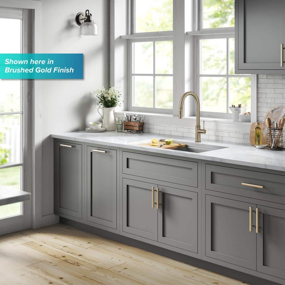 Matte Black High-Arc Single Handle Kitchen Faucet with Pull-out Spray
