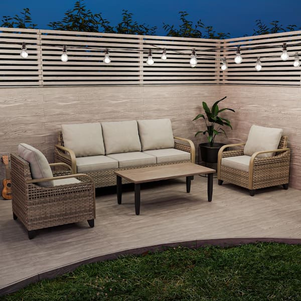 EAGLE PEAK 4-Piece Brown Wicker Outdoor Lounge Chair with Gray Cushions with Coffe Table