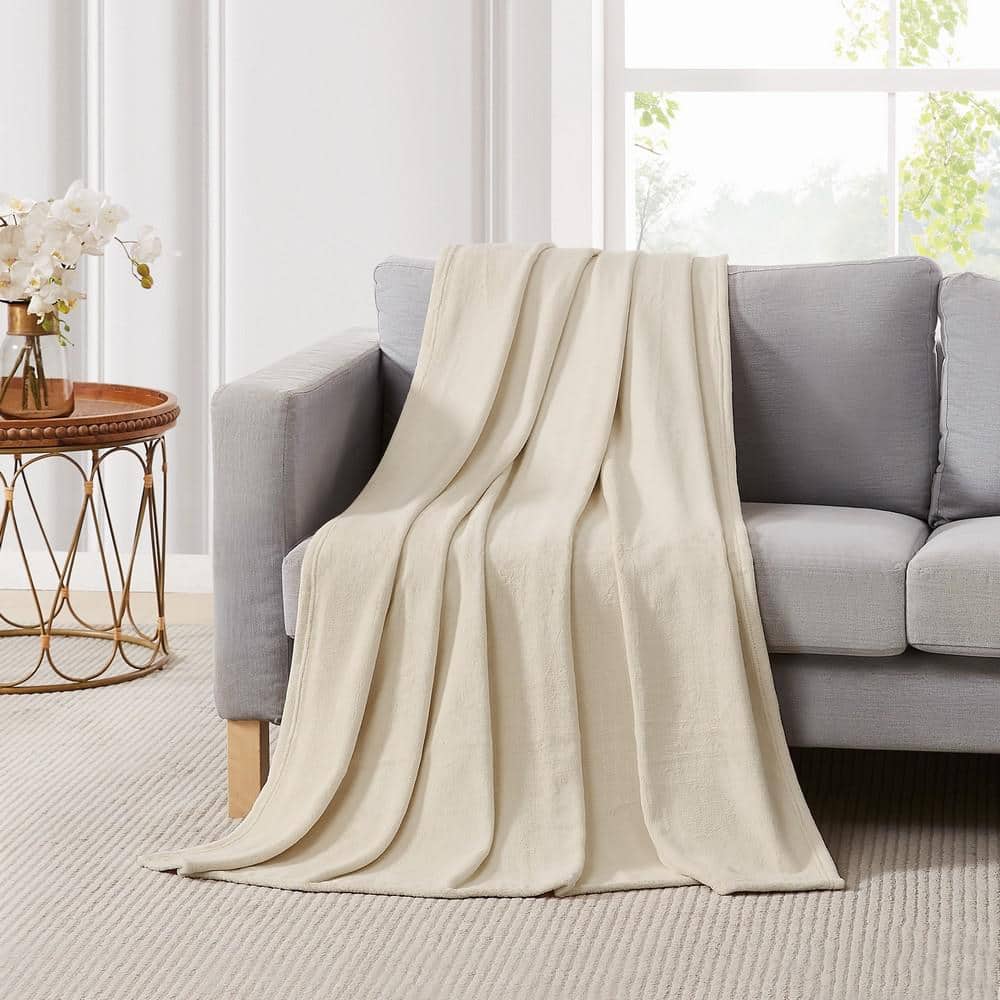 Ultra Plush Polyester Beige 50 x 70 Throw