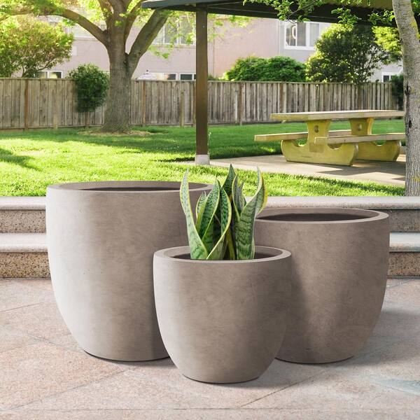 Southern Patio Unearthed Large 17 in. x 19 in. Fiberglass Tall