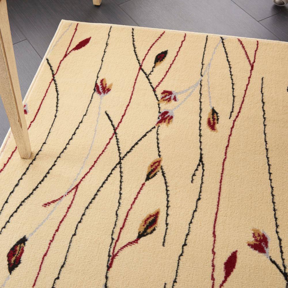 Cream Floral Synthetic 5' x 7' Area Rug
