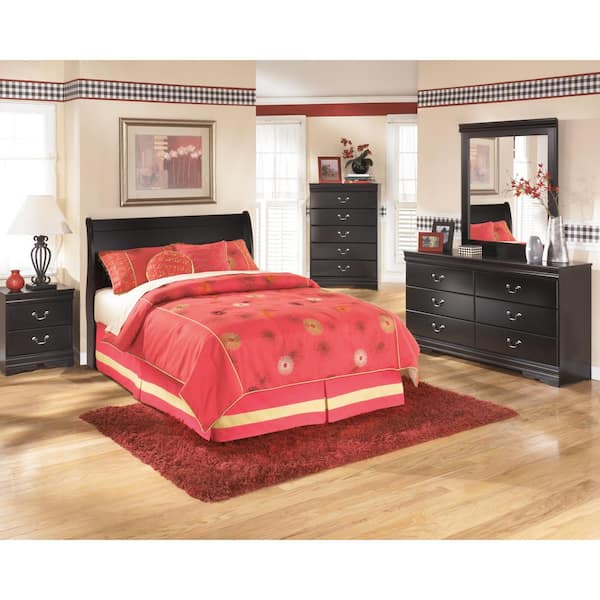 Signature DESIGN BY ASHLEY Huey Vineyard Black Full Sleigh Headboard