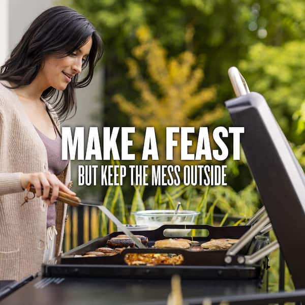 Traeger Traeger Flatrock 3-Burner Zone Grill, Propane Black Flat