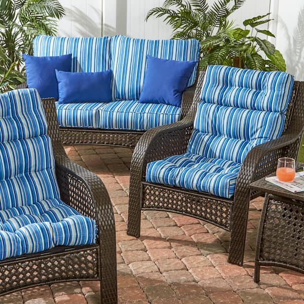 https://images.thdstatic.com/productImages/97be9115-19d2-4357-ab9b-dcbb9ae60b21/svn/greendale-home-fashions-outdoor-dining-chair-cushions-oc4809-sapphire-fa_600.jpg