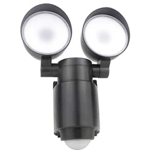 800 Lumens Dual Head Battery Powered Motion Activated LED Security Flood Light