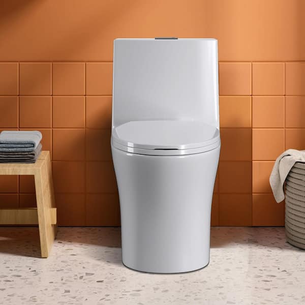 https://images.thdstatic.com/productImages/97cc6082-3b8e-4ca8-b3c4-ebf853419243/svn/white-upiker-one-piece-toilets-up2210tow1878-64_600.jpg