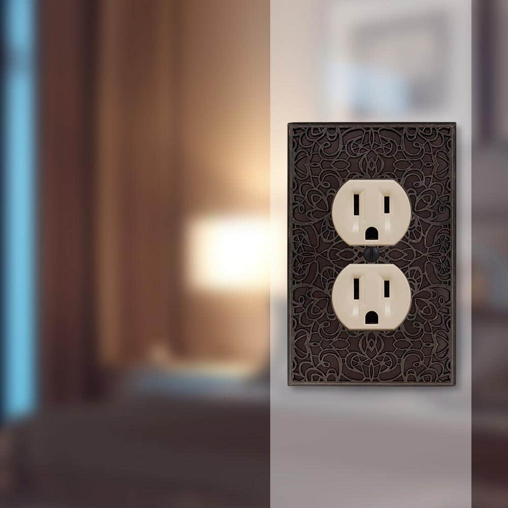 Aged Bronze Decorative Metal Single Duplex Wall Plate