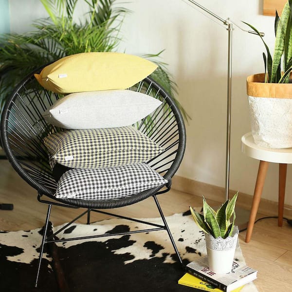 Set Of 2 Yellow Houndstooth Pillow Covers