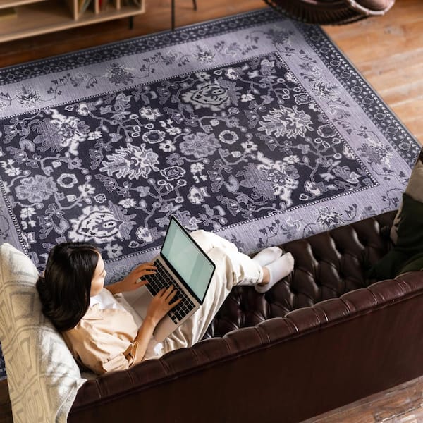 Black 2 ft. x 3 ft. Stain Free Floral Machine Washable Indoor Area Rug