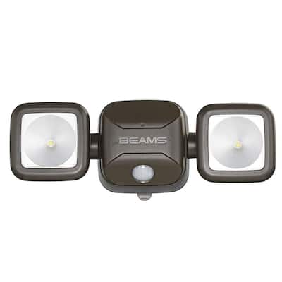 Outdoor 600 Lumen High Performance Battery Powered Motion Activated Integrated LED Security Light, Brown