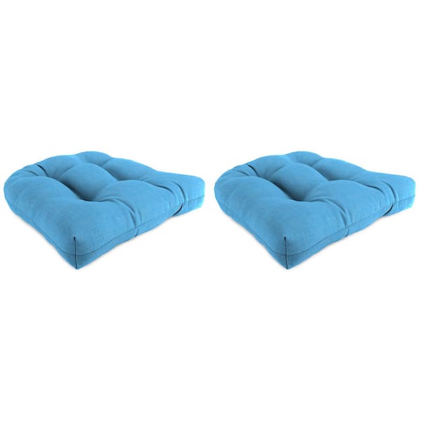 Jordan Manufacturing 18 in. L x 18 in. W x 4 in. T Tufted Outdoor Wicker Seat Cushion in Celosia Ice (2-Pack)