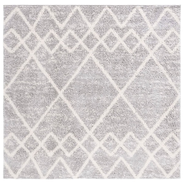 SAFAVIEH Berber Shag 5 ft. x 5 ft. Ivory/Gray Border Chevron square Area Rug