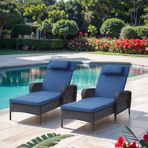 Carolina Brown 2-Piece Wicker Outdoor Chaise Lounge Recliner with Blue Cushions