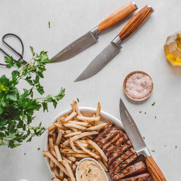 4-Piece Stainless Steel Cutlery Zebra Wood Jumbo Steak Knife Set in Wood Gift Box 4-Piece Stainless Steel Cutlery Zebra Wood Jumbo Steak Knife Set in Wood Gift Box