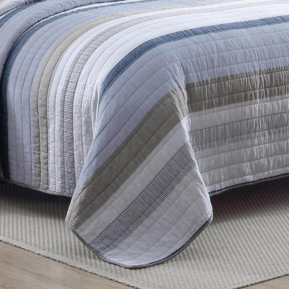 Nautical Blue and Beige Cotton King Quilt Set