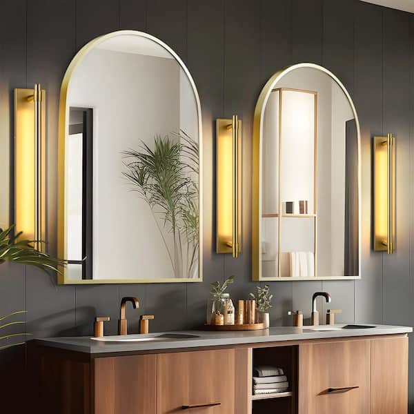 Cheyne 23.62 In. 1-Light Minimalist Brass Bar LED Bathroom Vanity Light