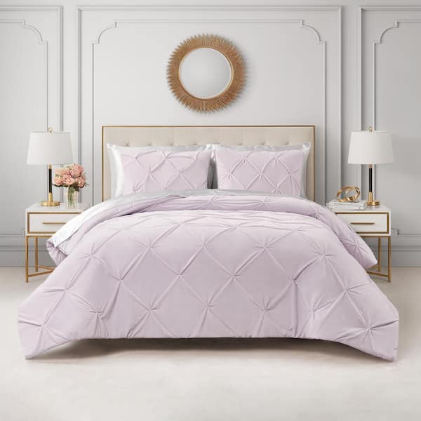 JUICY COUTURE Kiss Pleat Micro Mink 3-Piece Lavender Purple Polyester King Comforter Set