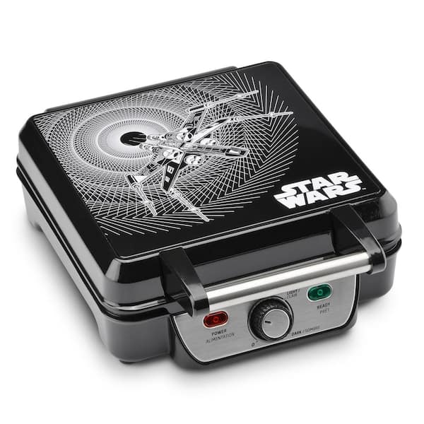 Star Wars 4-Slice Waffle Maker