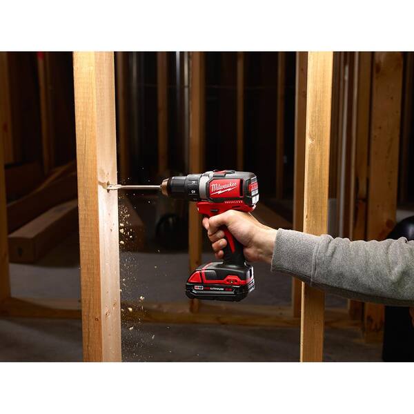 Milwaukee - M18 18-Volt Lithium-Ion Brushless Cordless 1/2 in. Compact Drill/Driver Kit with (1) 2.0Ah Battery, Charger and Tool Bag