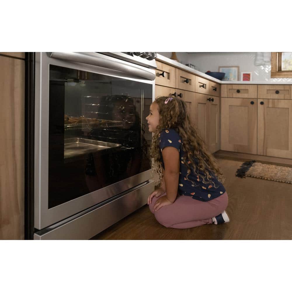 Frigidaire 30" Stainless Steel Gas Range with Convection