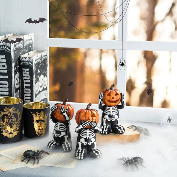 ぷりっつ 2023 Halloweenセット☆ Glitzhome 5.75 in. H Halloween Resin Skeleton Pumpkin Table