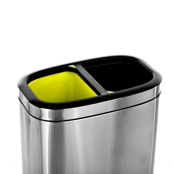 https://images.thdstatic.com/productImages/983d0c5f-0713-4115-b0aa-709eb746f909/svn/alpine-industries-commercial-trash-cans-470-r-40l-c3_600.jpg