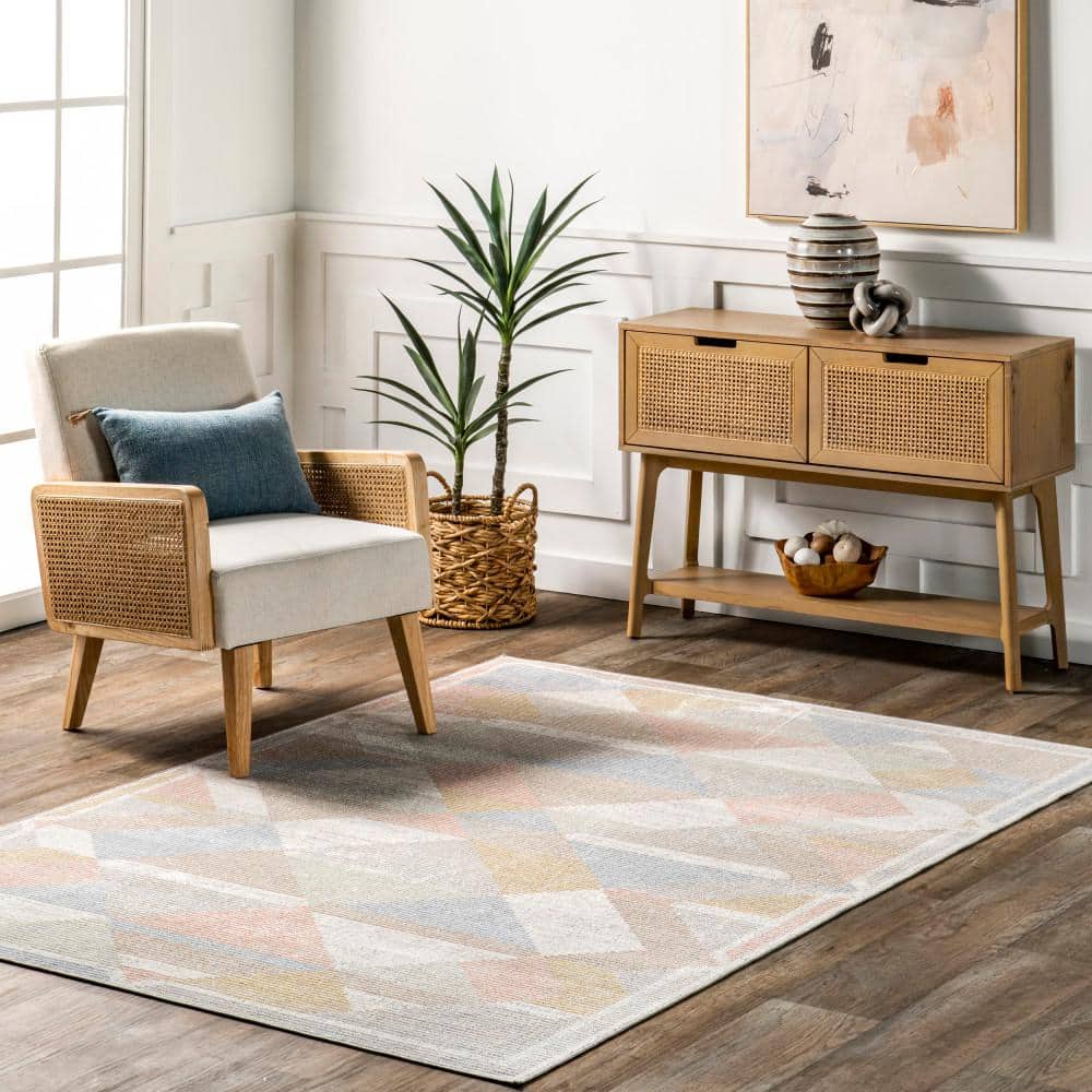 Ophelia Geometric Gray and Beige Synthetic Washable Area Rug