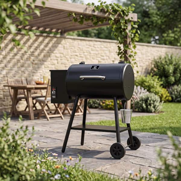 567 sq. in. Wood Pellet Grill in Black with Auto Temperature Control