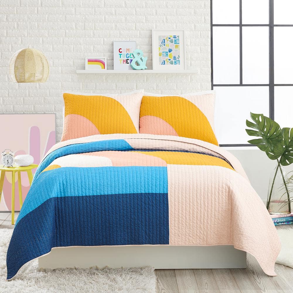 Modshapes Full Organic Cotton Reversible Quilt Set in Pink