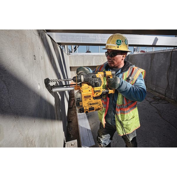 DEWALT 8.5 Amp 1-1/8 in. Corded SDS Plus Rotary Hammer Kit with
