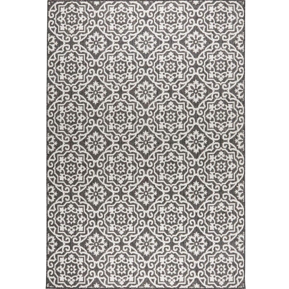 Gray 5 ft. 2 in. x 7 ft. 2 in. Geometric Polypropylene Indoor/Outdoor Area 