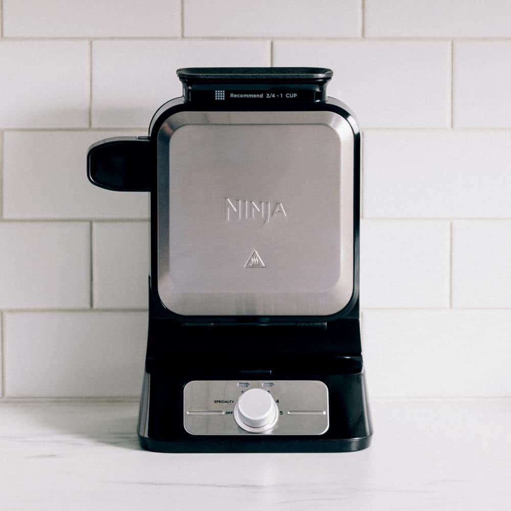Black and Stainless Steel Belgian Waffle Maker with Non-Stick Plates