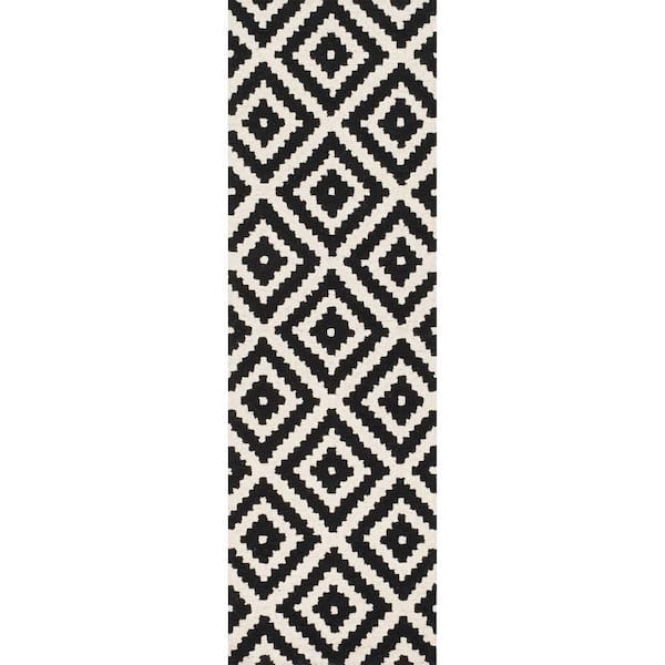 2 ft. 6 in. x 6 ft. Black Kellee Contemporary Indoor Runner Rug